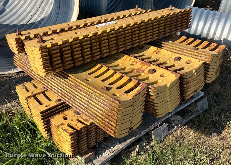 Approximately 87 cutting edges - MG9439