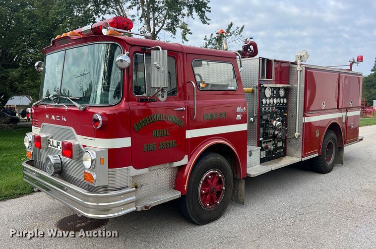 1985 Mack CF686FC  pumper fire truck - NA9121