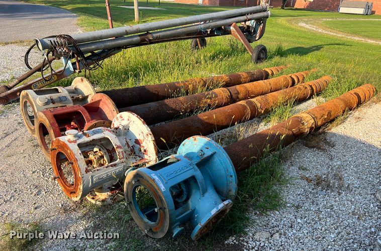(4) simmons irrigation pumps - NA9131