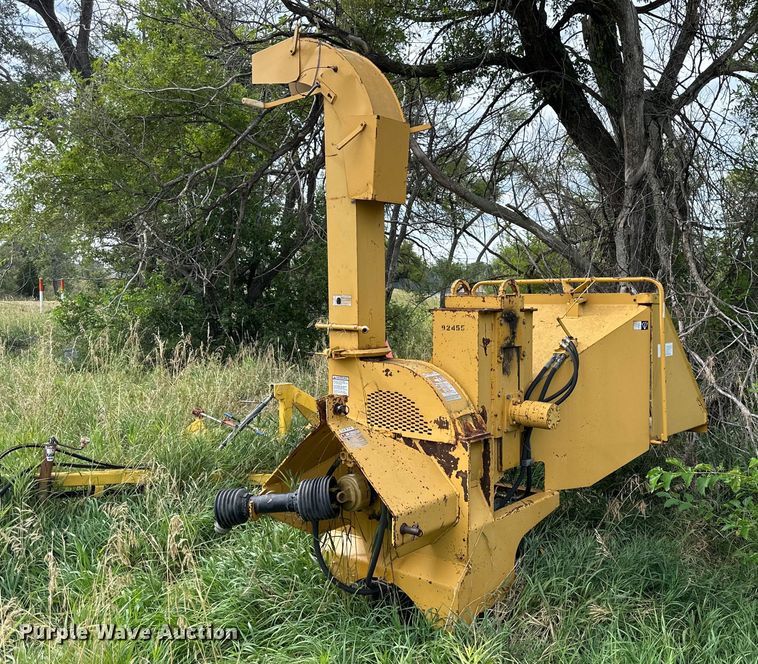 1993 Vermeer BC906  wood chipper - NP9451
