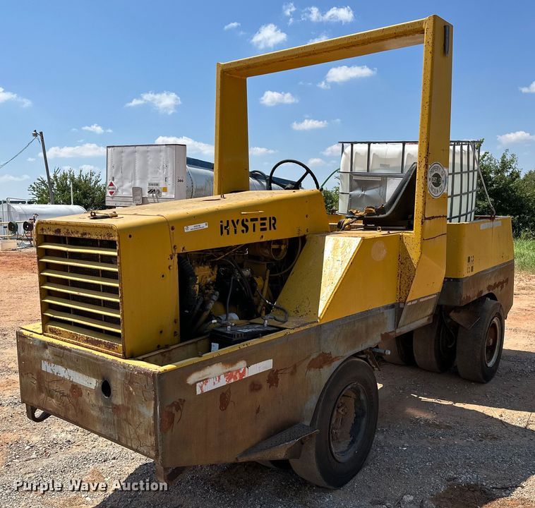 Hyster C530A pneumatic roller - OC9196