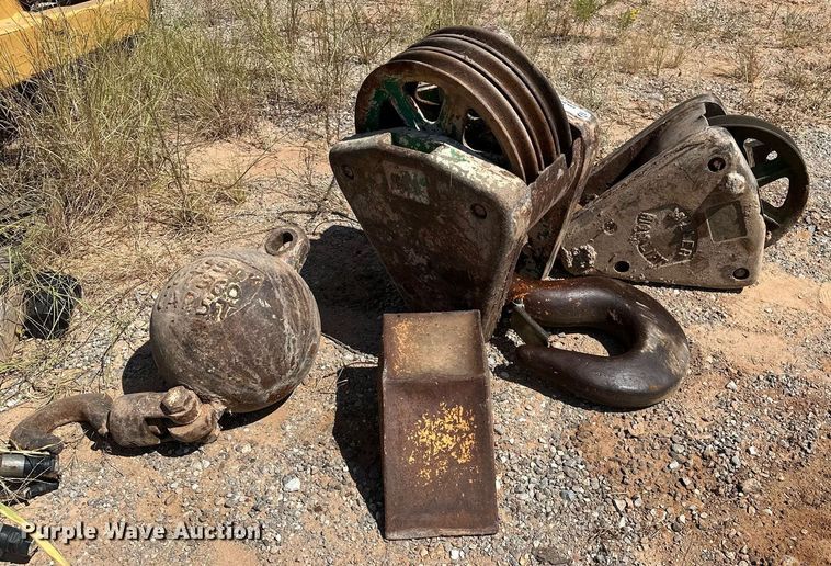 (3) crane attachments - OG9223