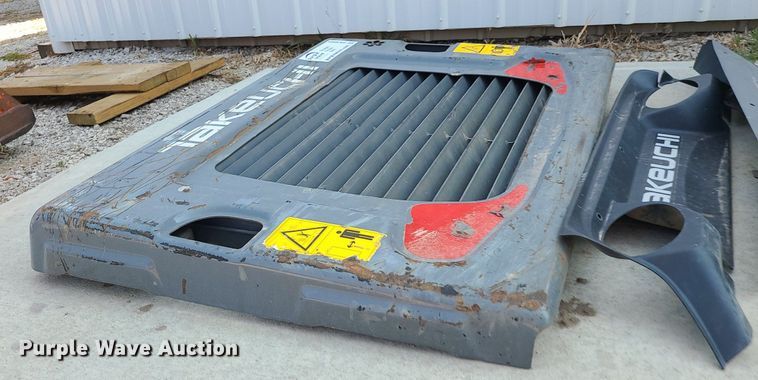 Takeuchi TL10  engine cover - DK4065
