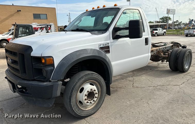 2008 Ford F550 Super Duty XL  truck cab and chassis - NF9120
