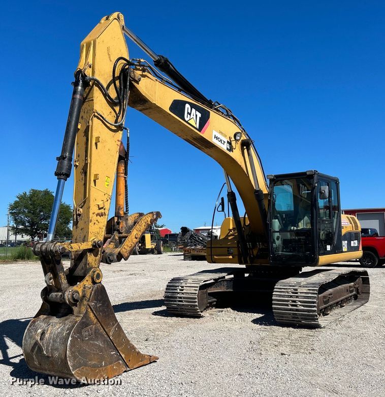 2011 Caterpillar 320DL  excavator - DI7990