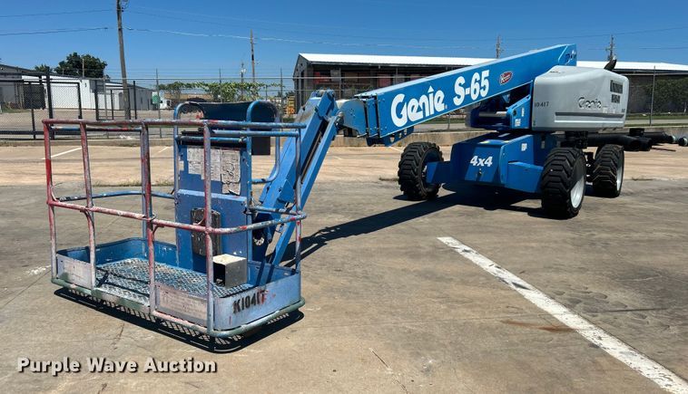 2013 Genie S-65  boom lift - DJ6251