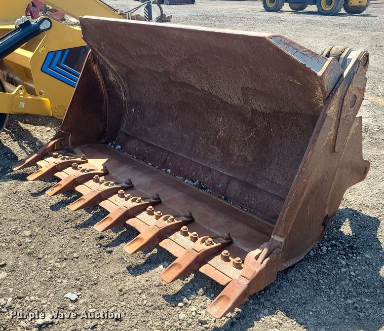 Liebherr  98&quot; W four-in-one bucket - DK3993