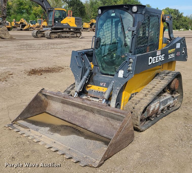 2019 John Deere 325G  tracked skid steer loader - DK4022