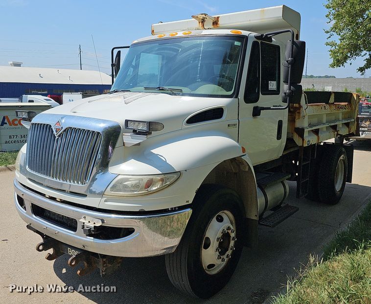 2013 International DuraStar 4300  dump truck - DQ0206