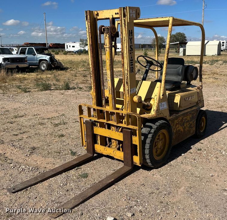 Hyster 40  forklift - DQ1385