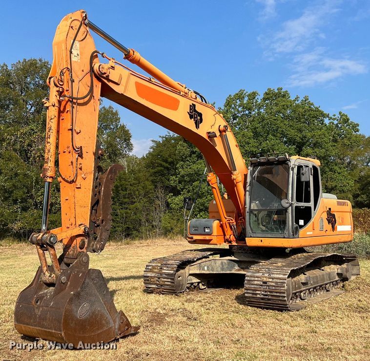 2011 Doosan DX225LC  excavator - DQ2187