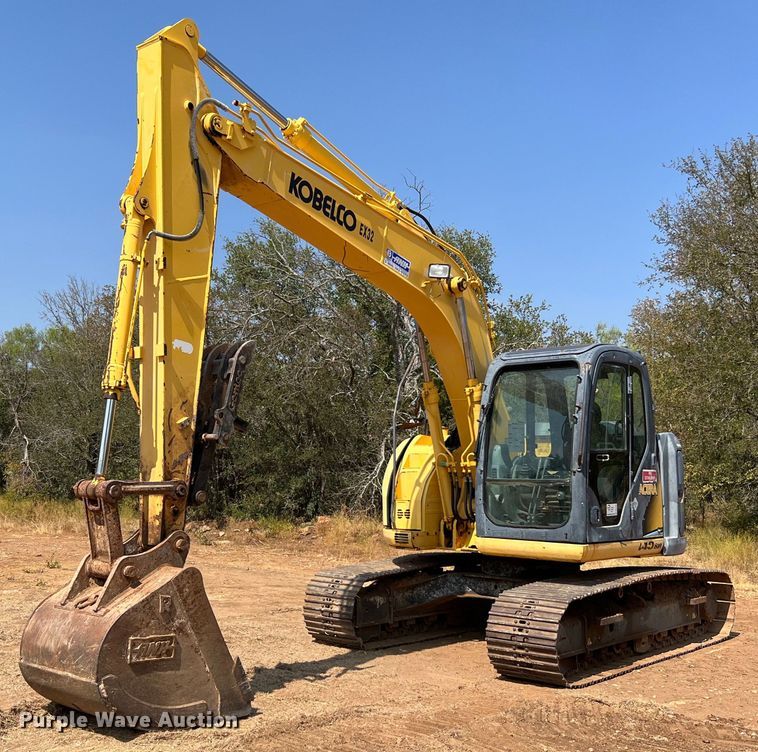 2010 Kobelco SK140  excavator - DQ2198