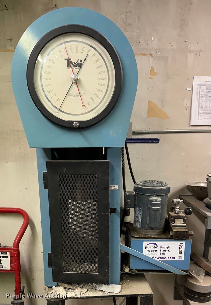 TMI CM2500 1G  compression testing machine - DQ7363