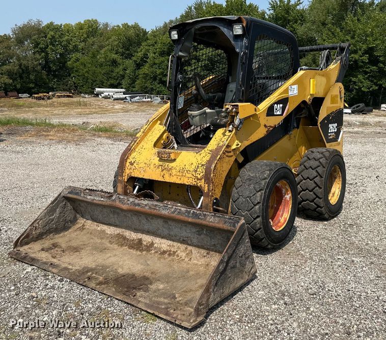 2011 Caterpillar 262C skid steer loader - DS2272