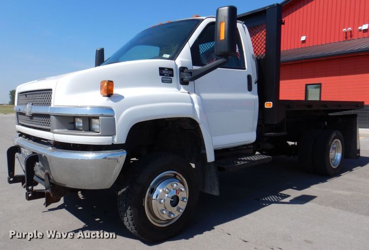 2009 Chevrolet  C5500 dump flatbed truck - DS5632