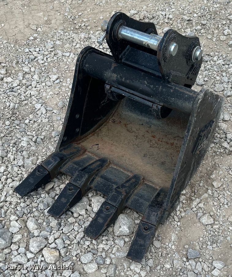 TAG  17&quot;W bucket - LE9786