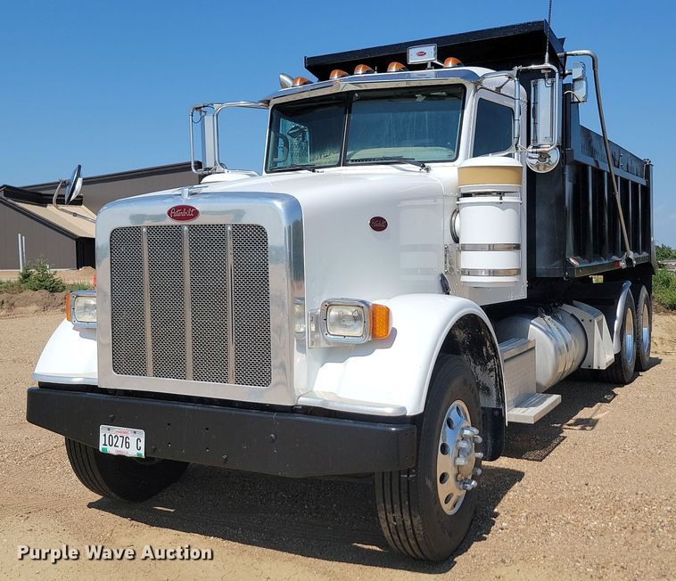 2013 Peterbuilt 367  dump truck - LQ9240