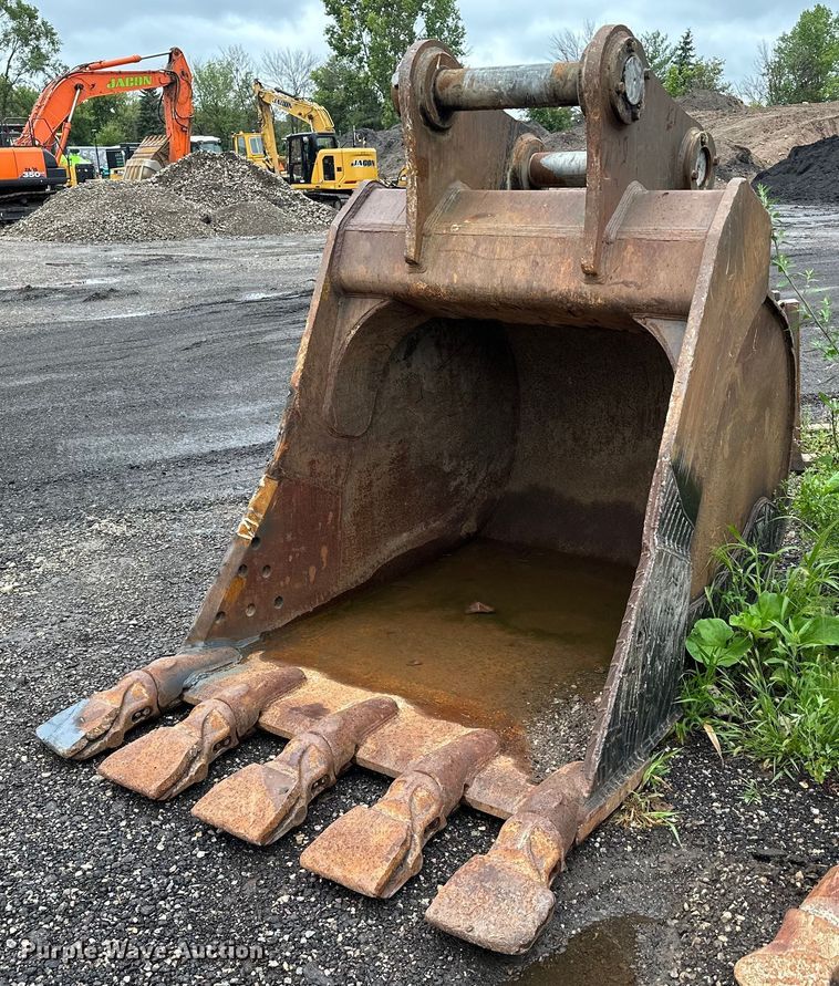 B&D  excavator bucket - MQ9341