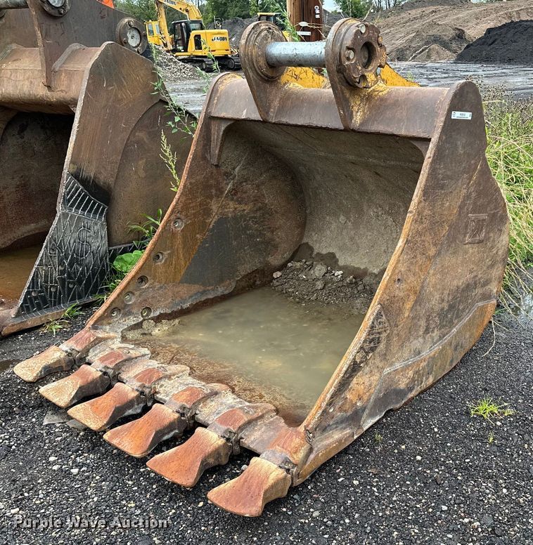 Caterpillar  excavator bucket - MQ9342