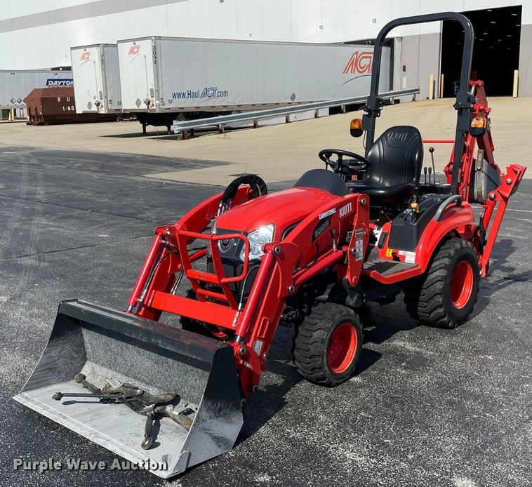 2022 Kioti CS25205  MFWD tractor - LV9801