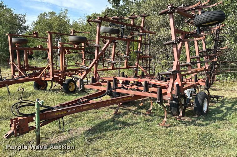 Kent Series IV  field cultivator - NX9730