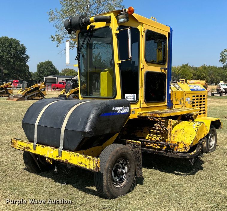 2015 Superior Broom DT80K  broom - DJ6315