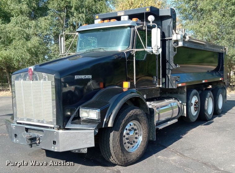 2012 Kenworth T800  dump truck - DN8720