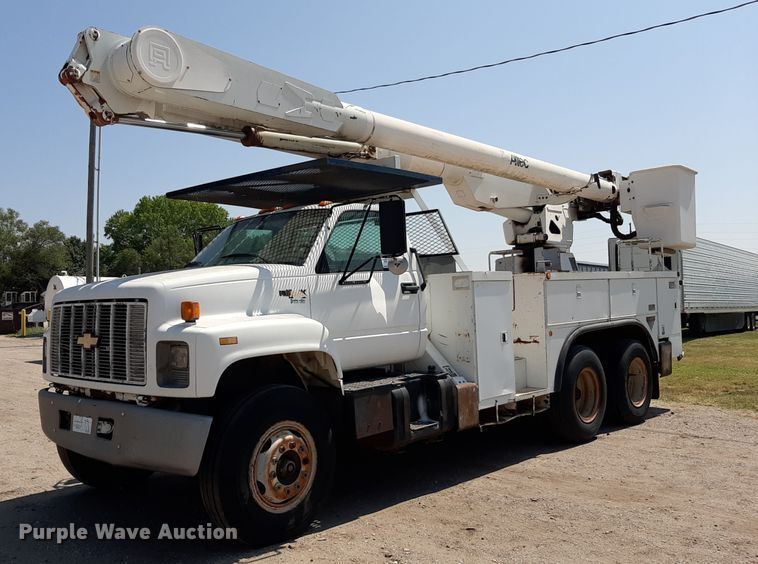 1994 Chevrolet Kodiak  bucket truck - DO3126