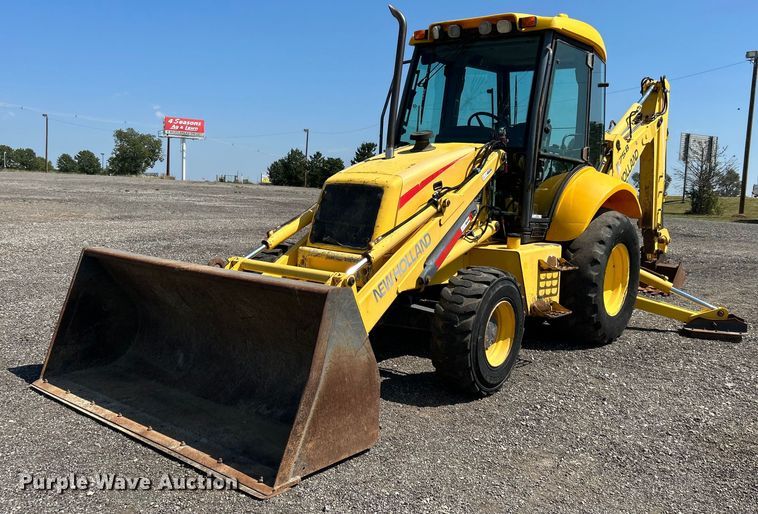 2002 New Holland LB75B  backhoe - KW9026