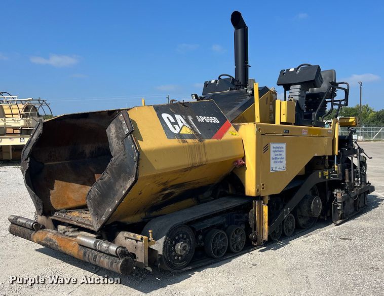 2011 Caterpillar AP655D  paver - MG9464