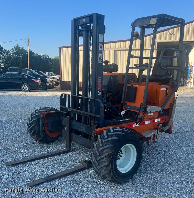 2004 Moffett M5500  forklift - NA9184