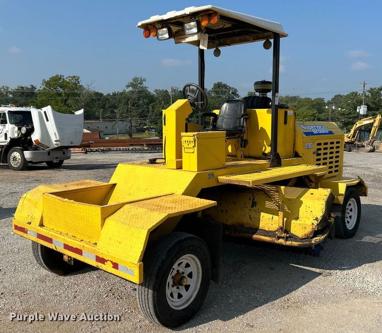 2008 Superior Broom DT80J  broom - NL9631