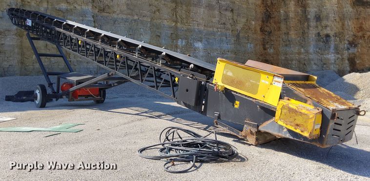 2019 TCI Fabick Cat 36x70 Diesel RS  radial stacking conveyor - OG9344