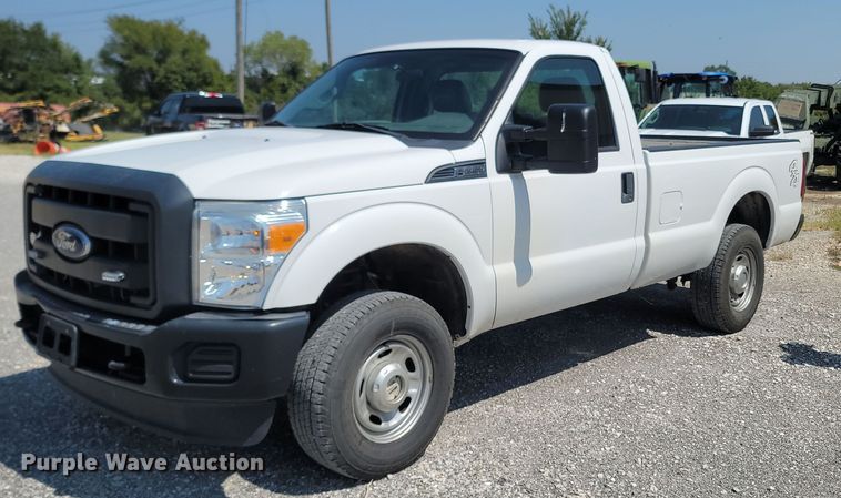 2015 Ford F250  pickup truck - OG9375