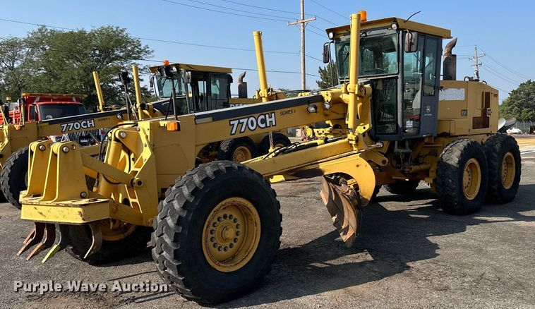 2002 John Deere 770CH  motor grader - DJ6188