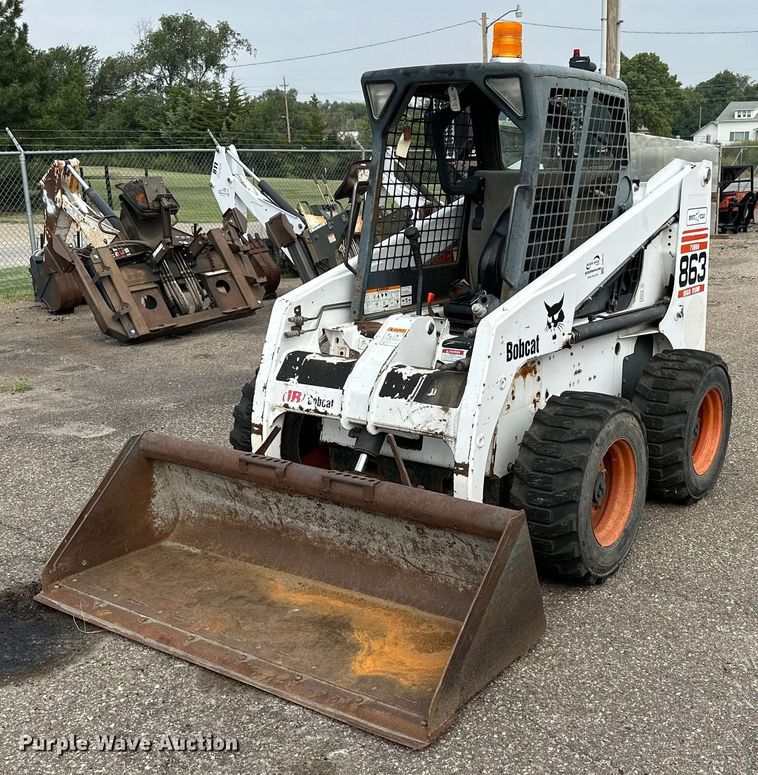 2001 Bobcat 863  skid steer loader - DJ6216