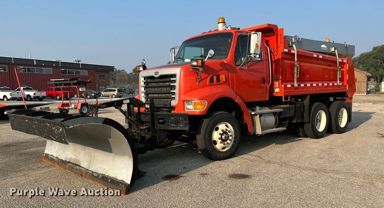 2006 Sterling LT7500  dump truck - NF9166