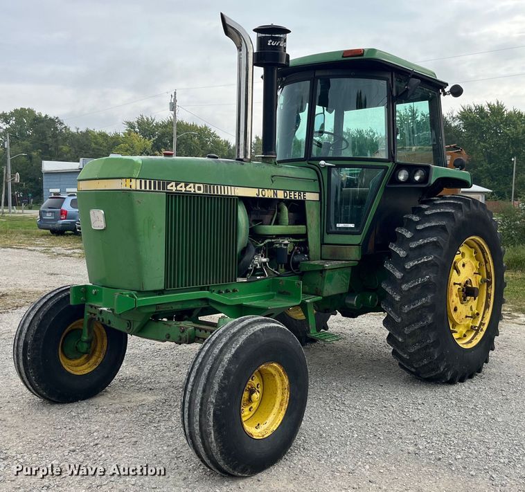 1980 John Deere 4440  tractor - MG9492