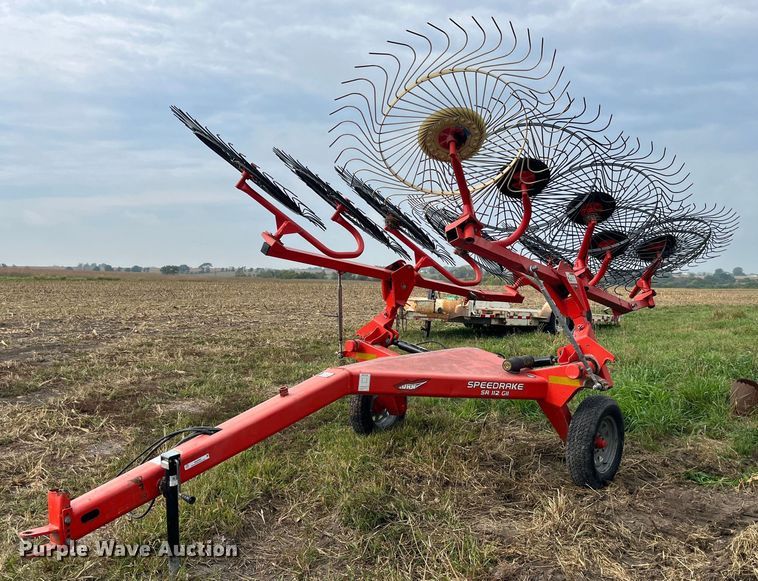 Kuhn SR112 GII  hay rake - MG9493