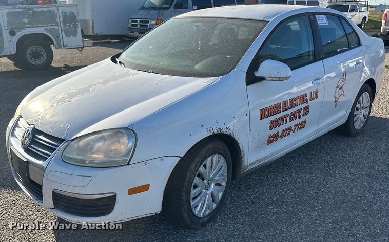2010 Volkswagen Jetta - DM2623