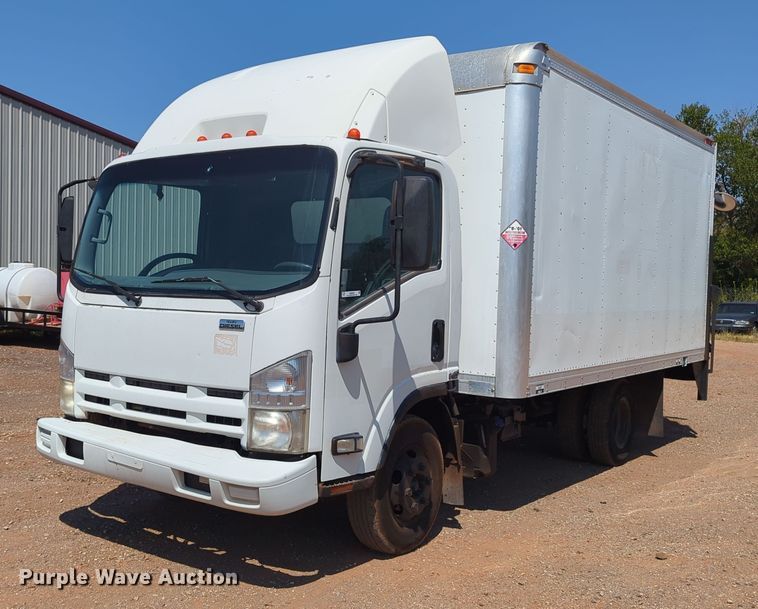 2011 Isuzu NPR  box truck - KB9402