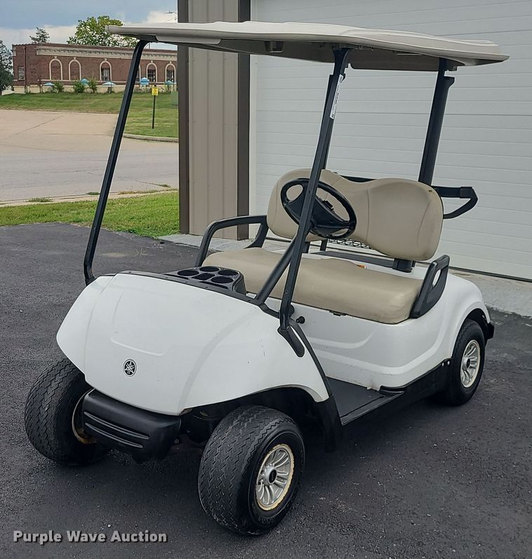 2009 Yamaha  golf cart - MJ9386