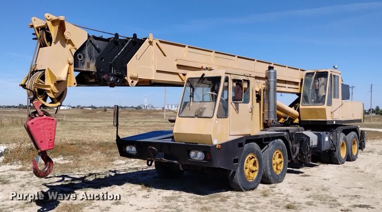 Hendrickson 30-DH  crane - DK8797