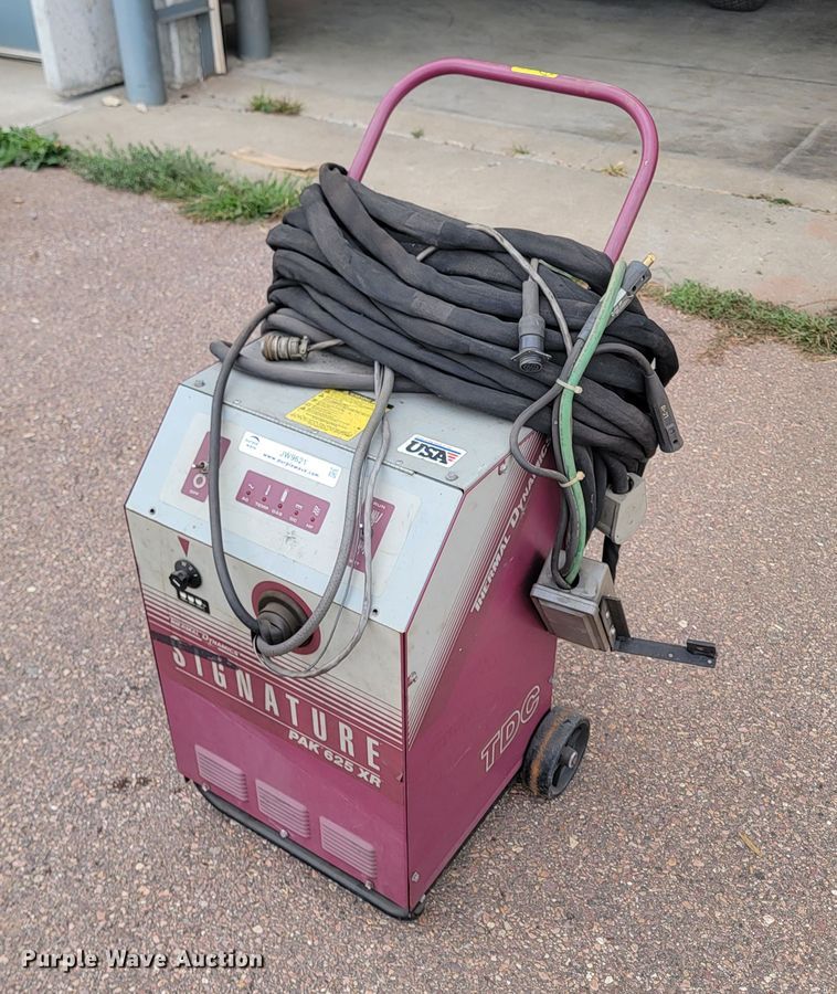 Thermal Dynamics PAK 625 XR  plasma cutter - JW9621