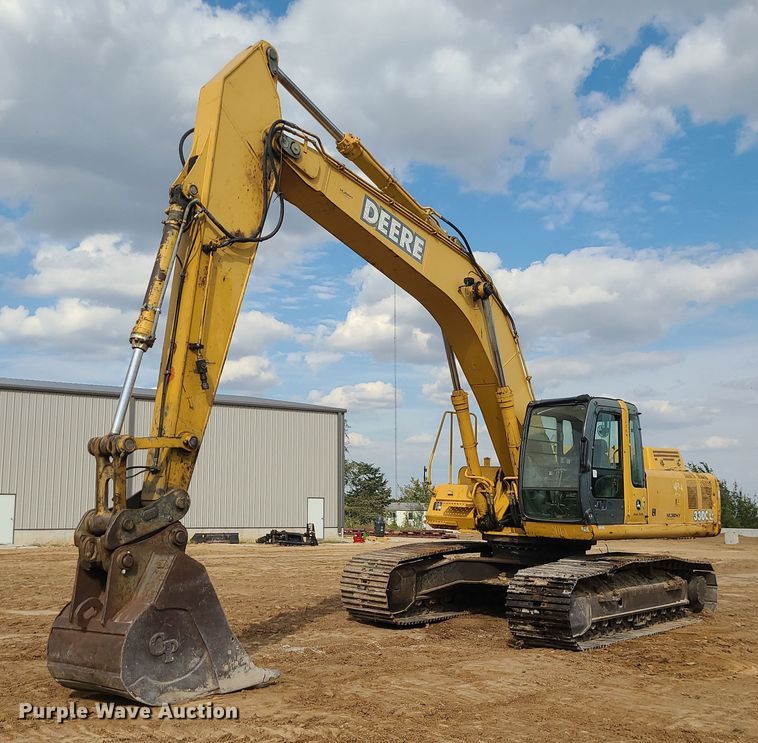2004 John Deere 330C LC  excavator - MG9770