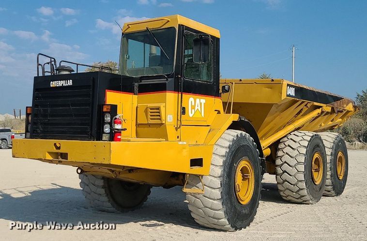 1996 Caterpillar  D400D haul truck - MJ9422