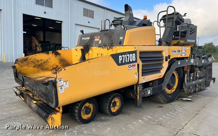 2018 Volvo P7170B  paver - NA9177