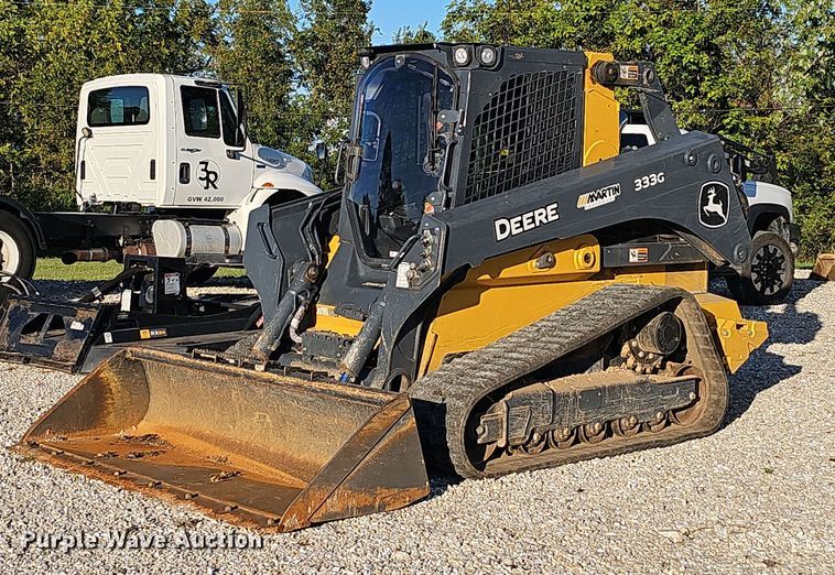 2021 John Deere 333G  tracked skid steer loader - OG9450