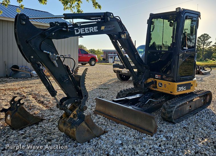 2019 John Deere 35G  mini excavator - OG9452