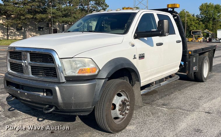 2011 Dodge Ram 4500HD  Crew Cab flatbed truck - DP2087